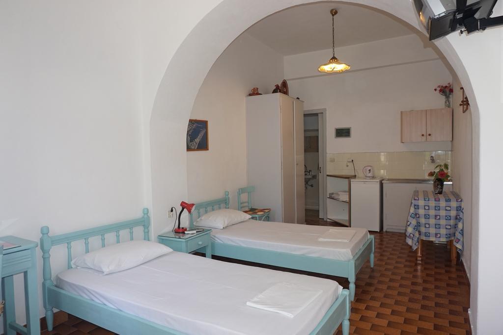 Patmos Maria Studios Skála Værelse billede